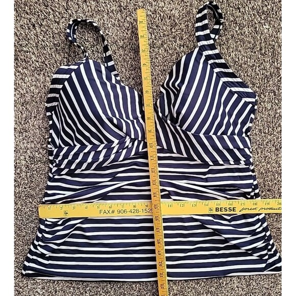 Lands' End Swim Top Navy Striped 16W DD Underwire Wrap Front Tankini 1X S411 - Picture 6 of 8